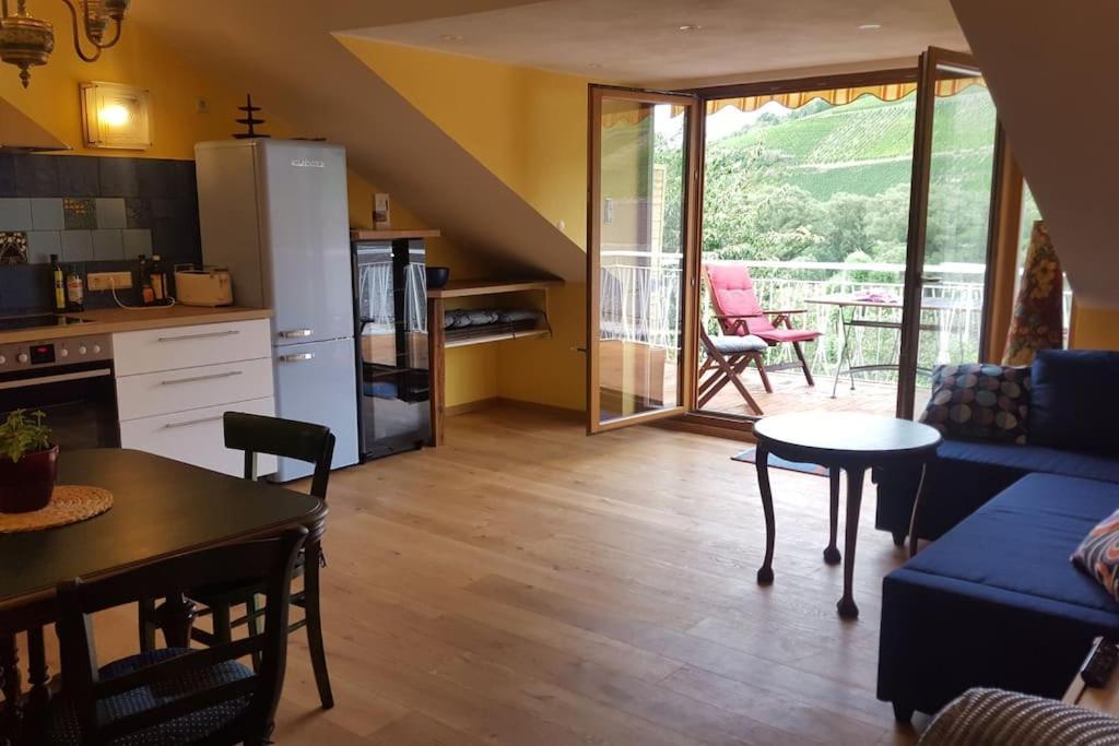 Apartment Casa Barzen - Stilvoll Urlauben An Der Mosel Reil